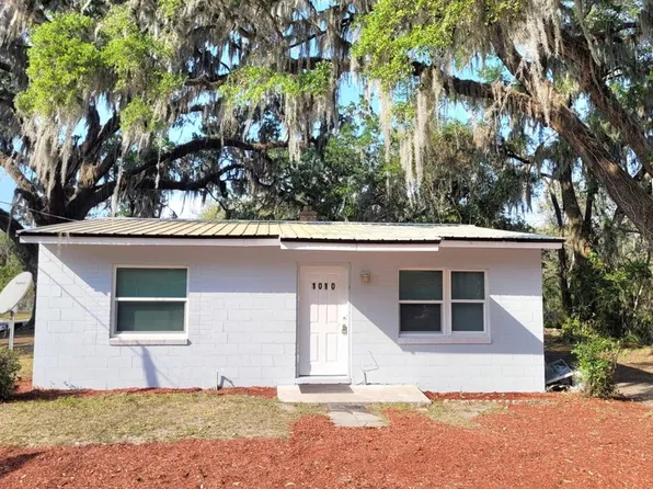 1010 Ferguson Ave, Leesburg, FL 34748