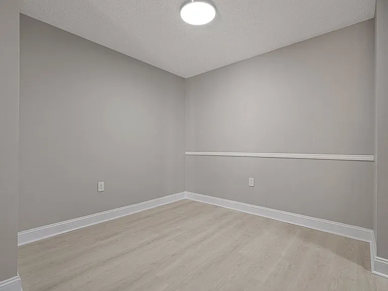 Arbor Landing Apartments — Photo 25