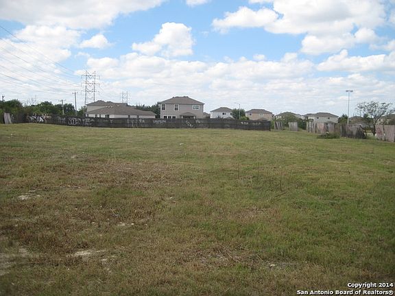 5th image of 8402 Adams Hill Dr