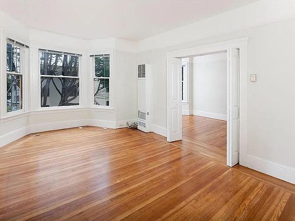 3rd image of 1970 Eddy St APT 2
