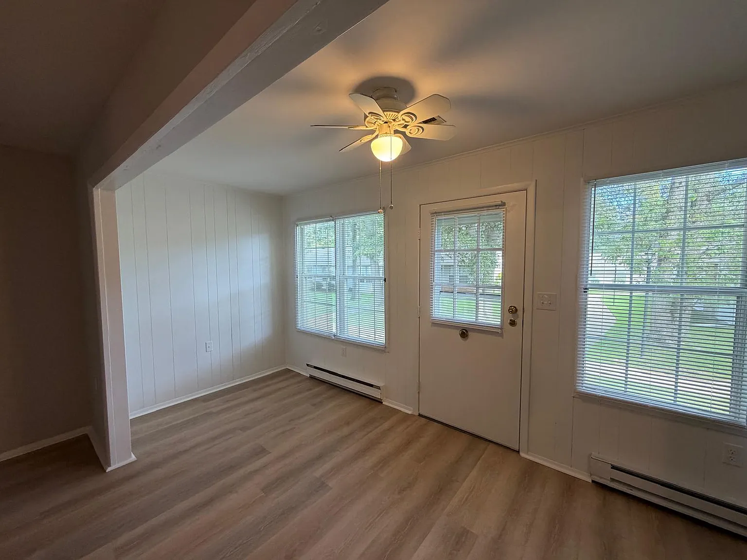 Woodbridge Dr, Ridge — Photo 4