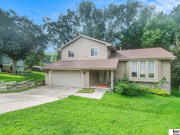 4th image of 11762 McCarty Cir