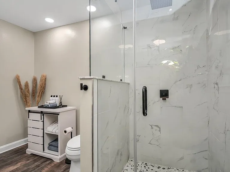 9811 Rocktree Dr — Photo 21