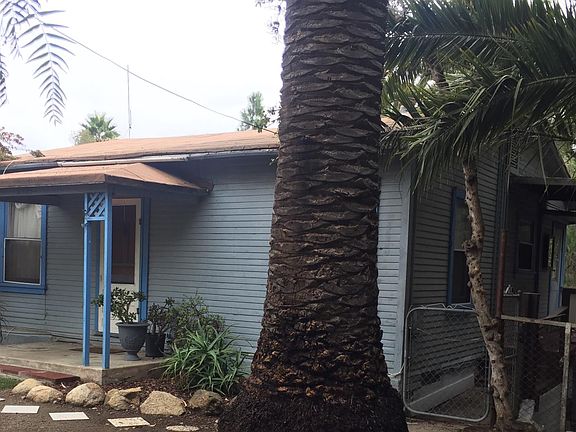 3rd image of 2939 E Vista Way