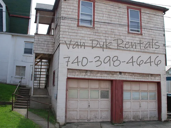 207.5 Scammel St, Marietta, OH 45750