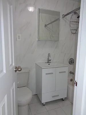 Rented by E Hudson Realty | media 2