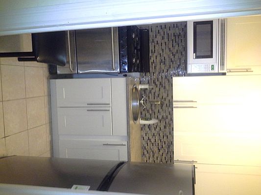 4th image of 971 1st Ave Frnt 3