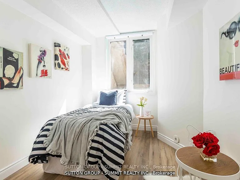12 Douro St #421 — Photo 2