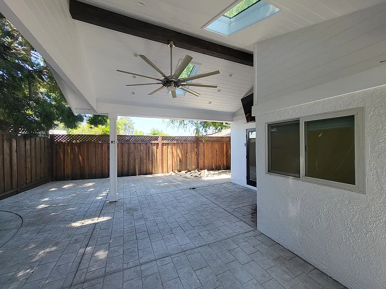 4292 Cherrywood Ct — Photo 9