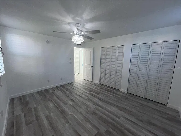 7625 Sun Island Dr S #108 — Photo 16