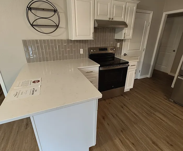 2404 Northtown Ct — Photo 11