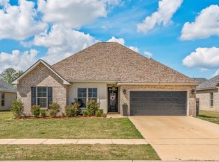 711 Esau Ave, Bossier City, LA 71111
