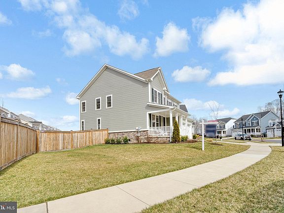 4th image of 168 Hibiscus Dr
