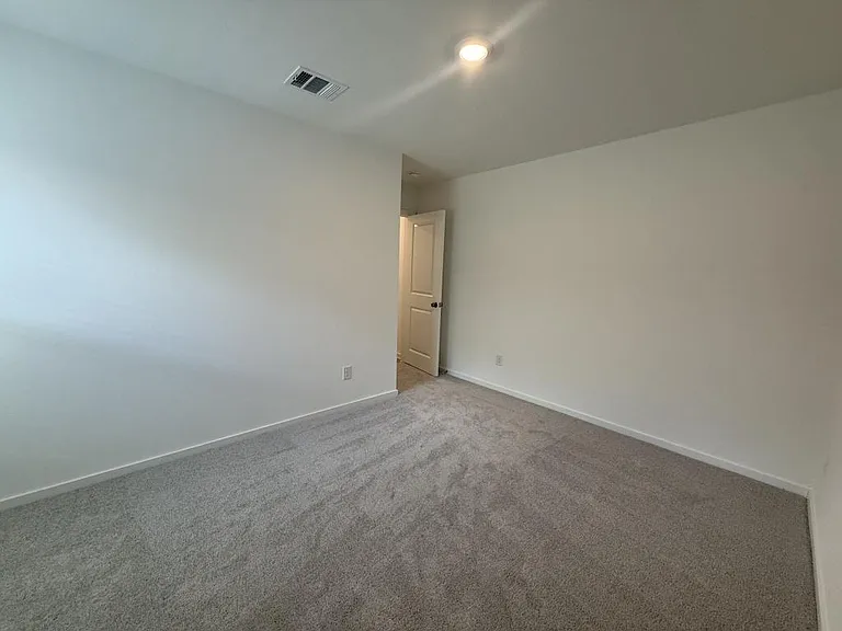 2524 Guineas Ln — Photo 21