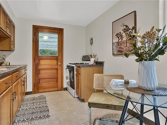 All appliances included!