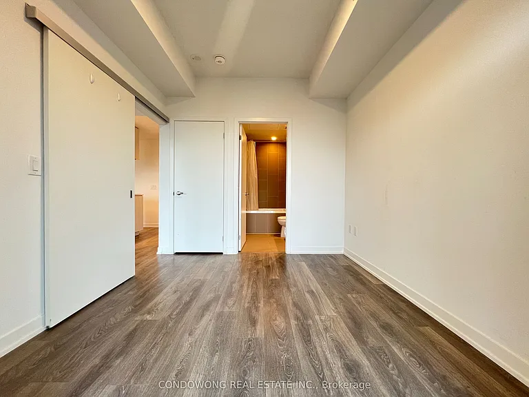 20 Richardson St #1504 — Photo 5