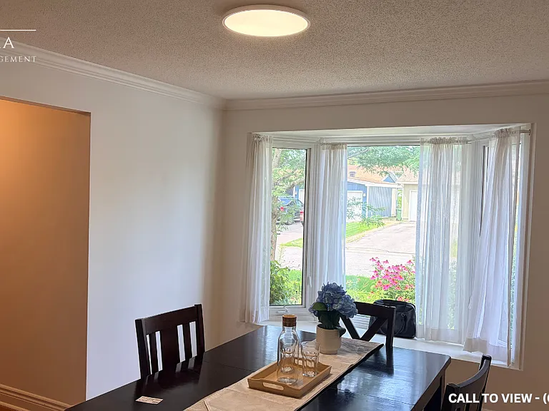 98 Canter Blvd — Photo 6