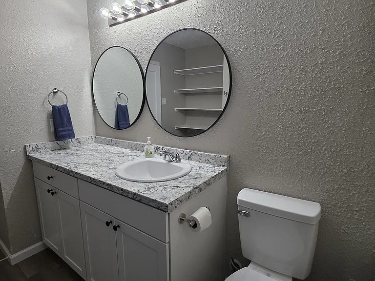 325 S Saunders St #1 — Photo 19