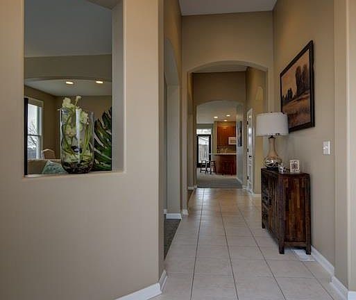 2nd image of 2718 Tulip Ln