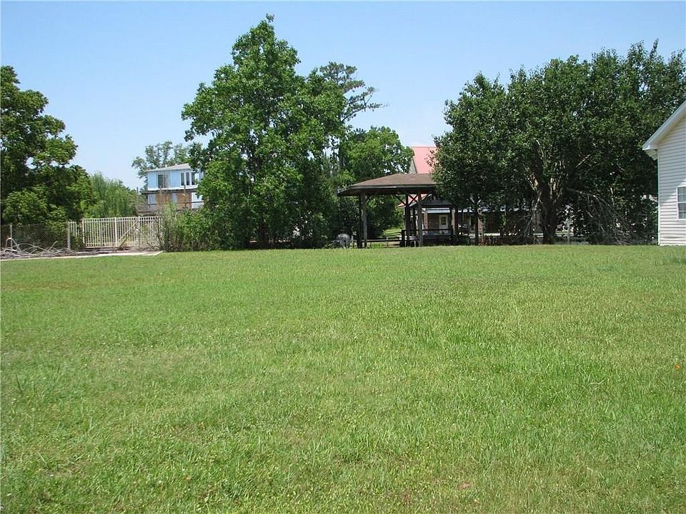 1st image of 606 Legendre Dr