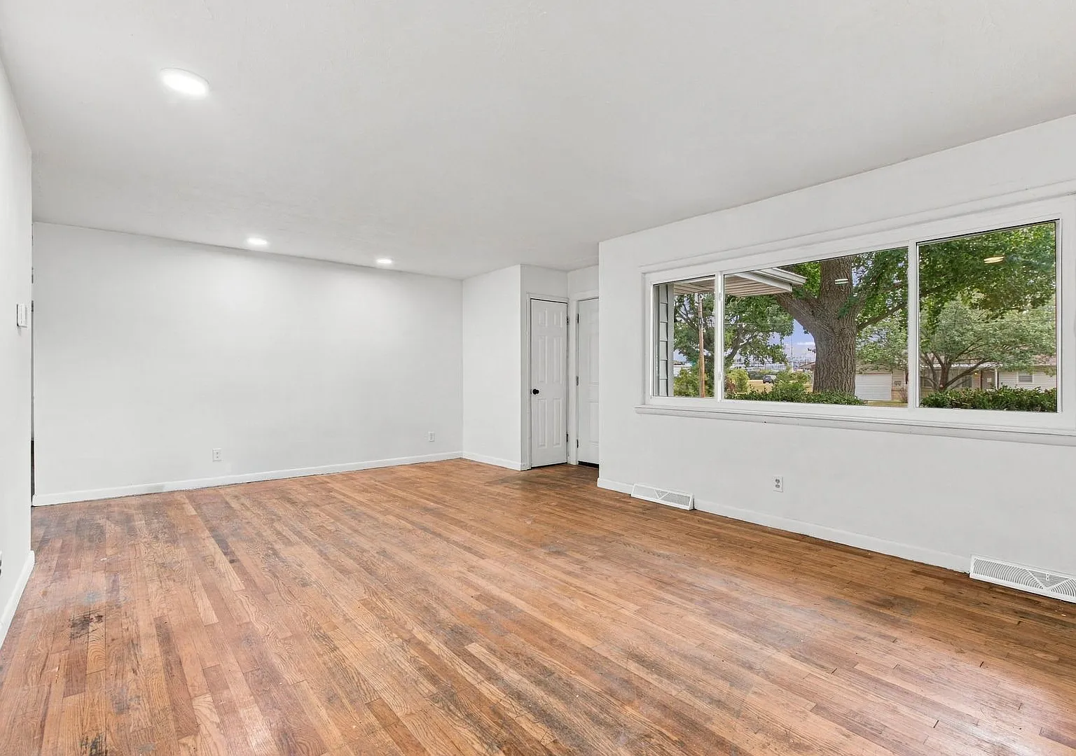 Spacious 3-Bedroom Home with 2-Car Garage in a Great Location! — Photo 4