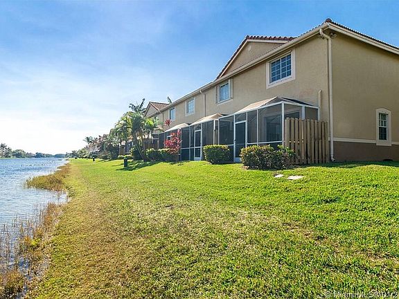 2nd image of 3690 San Simeon Cir
