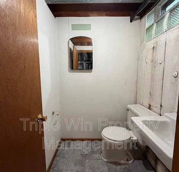1871 Shardell Dr — Photo 40