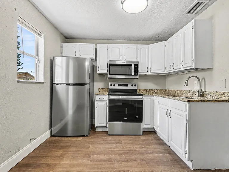 5105 N Rohn Ave #5105 — Photo 26