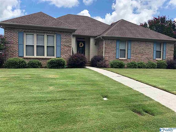 2nd image of 1316 Arolen Dr SE