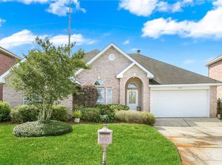 1624 Shadow Lake Ct, Harvey, LA 70058