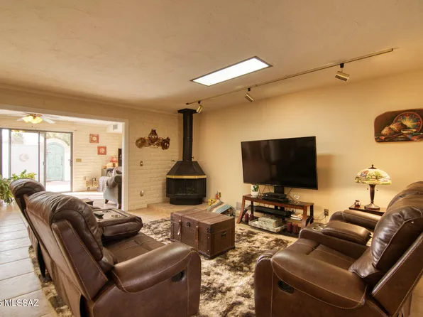 10075 N Oro Pl, Oro Valley, AZ 85737