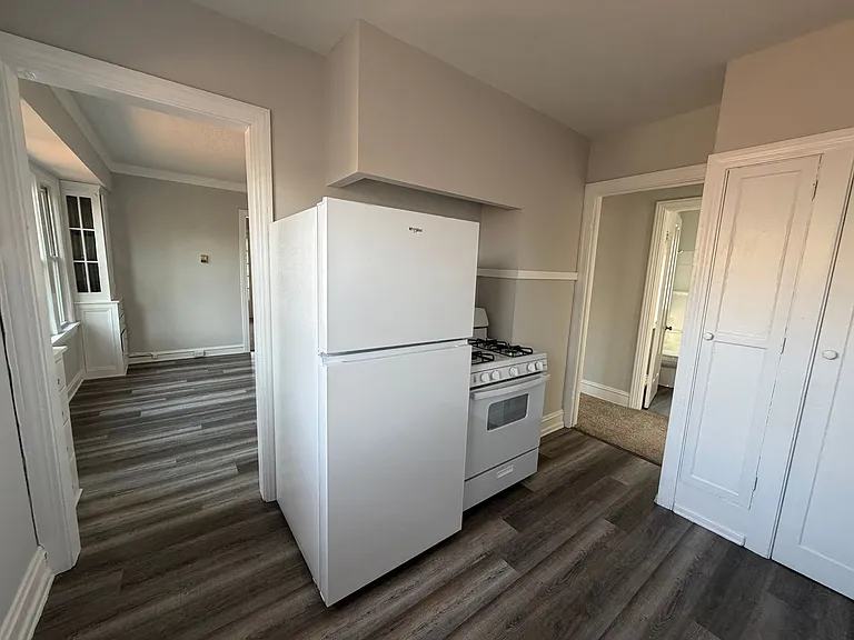 14102 Glenside Rd — Photo 18