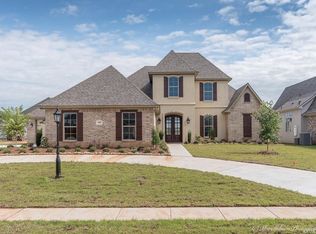 602 Caledonia Dr, Bossier City, LA 71111