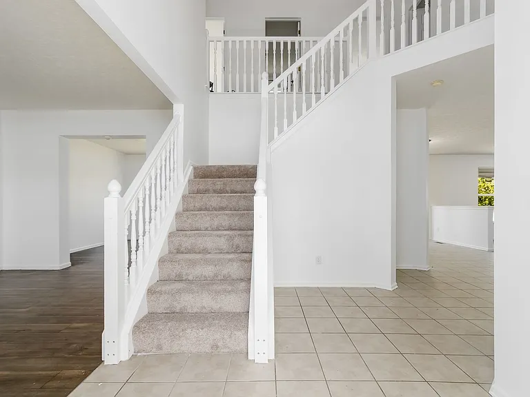 6279 Parkmeadow Ln — Photo 2