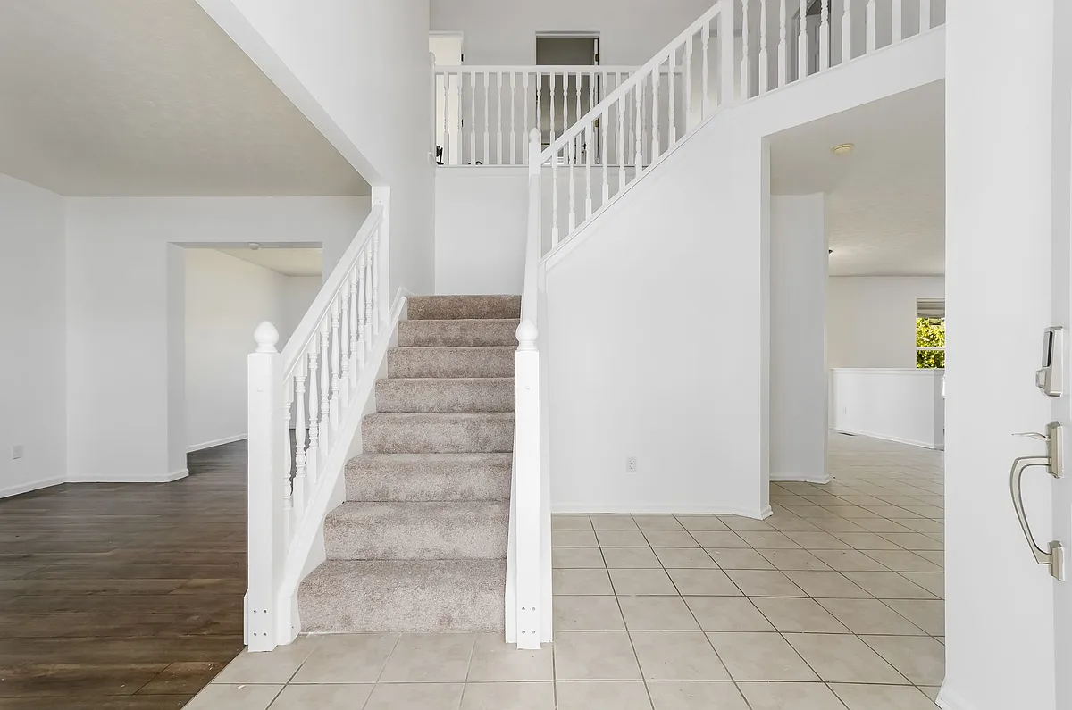 Building Photo - 6279 Parkmeadow Ln