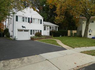 43 Albert Dr, Parlin, NJ
