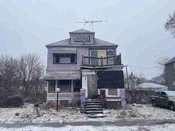 2442 Canton