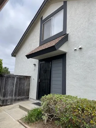 1729 Hollister St #15 Photo 1