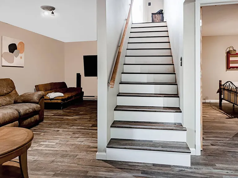 284 Roundabout Way — Photo 15