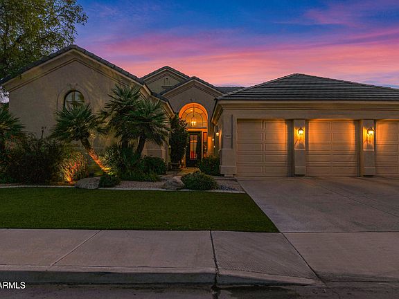 3rd image of 3470 S CAMELLIA Place