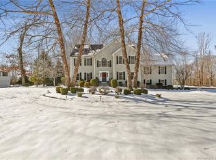 41 Cortland Pl, Oxford, CT 06478