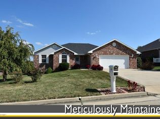 210 Ash Park Dr, Jefferson City, MO 65109