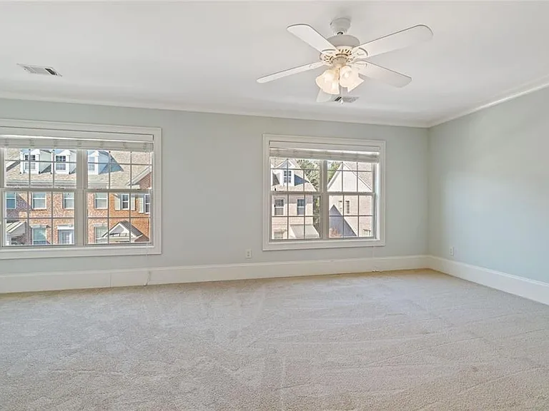 2763 Durham Dr NE — Photo 47