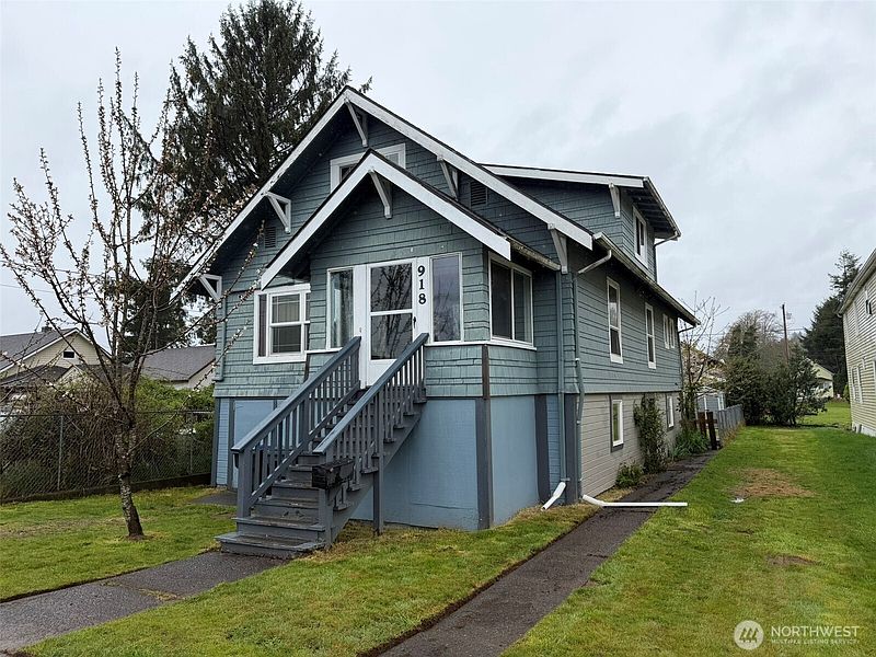 2nd image of 918 W Cushing Street