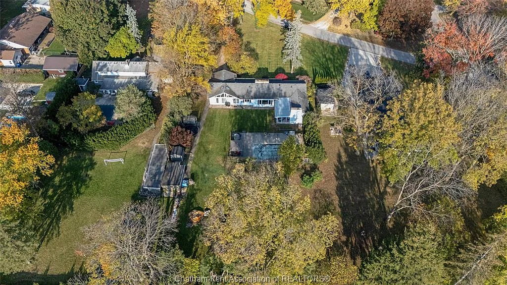 4 bed, 2.5 bath, $2,800 — Photo 3