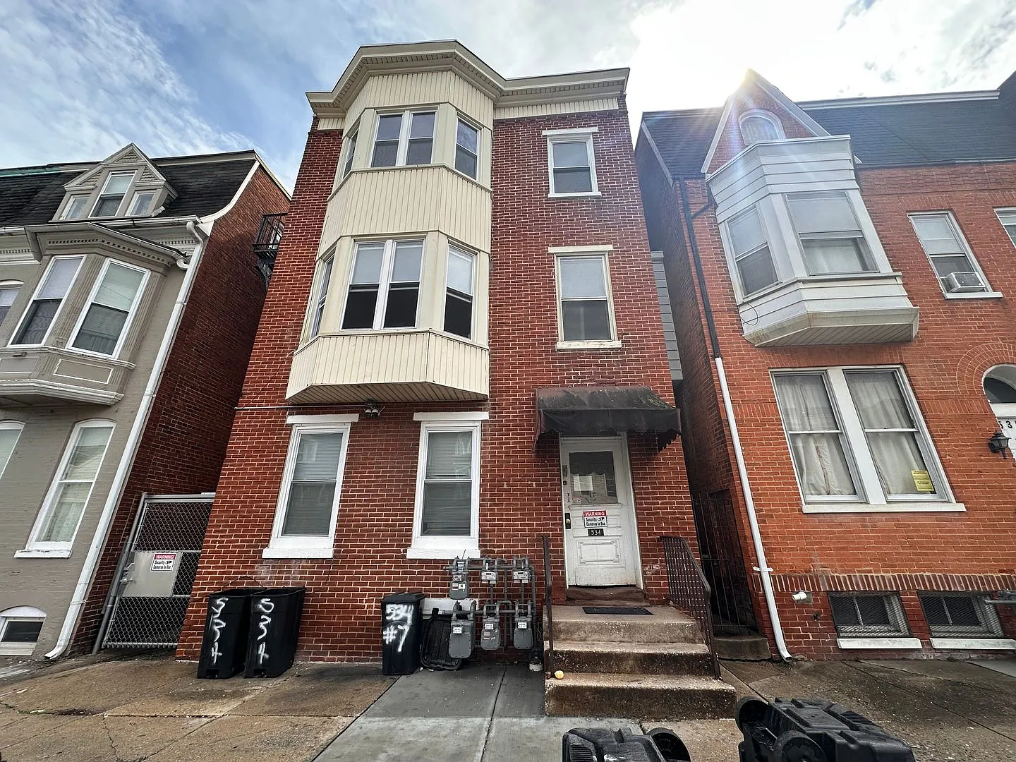 534 W Market Street — Photo 2