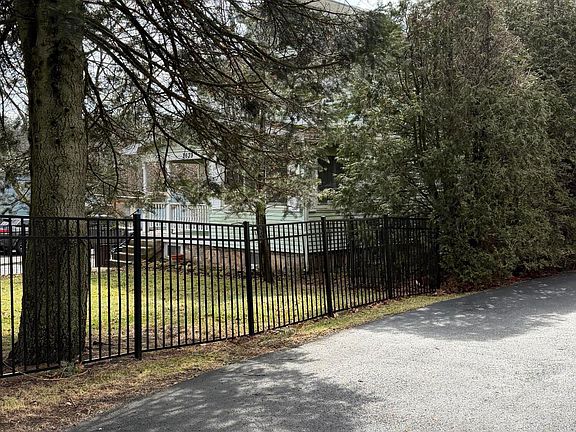 4th image of 3639 Juniata Gap Rd