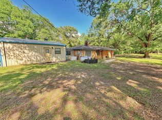 390 County Road 1701, Rusk, TX 75785