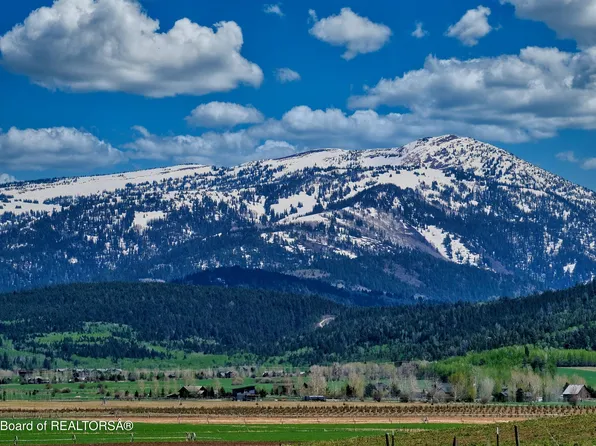 3260 Old Post Ln, Victor, ID 83455