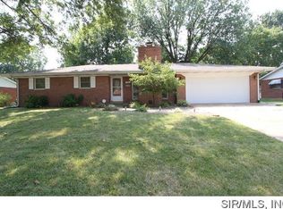 16 Stratford Way, Belleville, IL